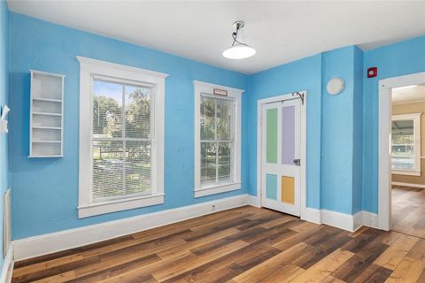 Tiny photo for 5610 Avenue G, Mc Intosh, FL 32664 (MLS # GC534202)