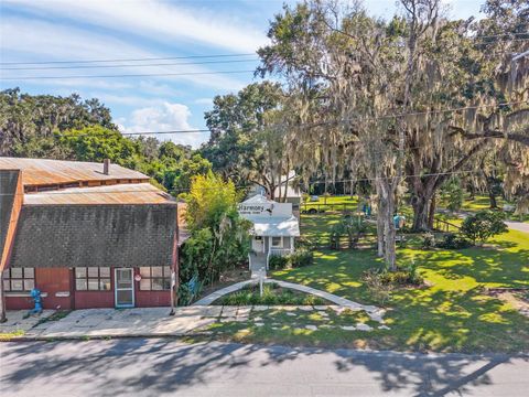 Tiny photo for 5610 Avenue G, Mc Intosh, FL 32664 (MLS # GC534202)