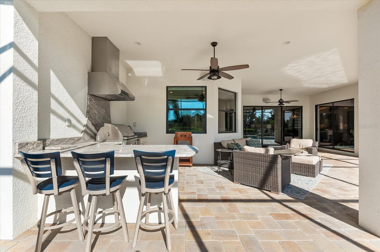 COUNTRY CLUB EAST AT LAKEWD RNCH VV2 - Residential