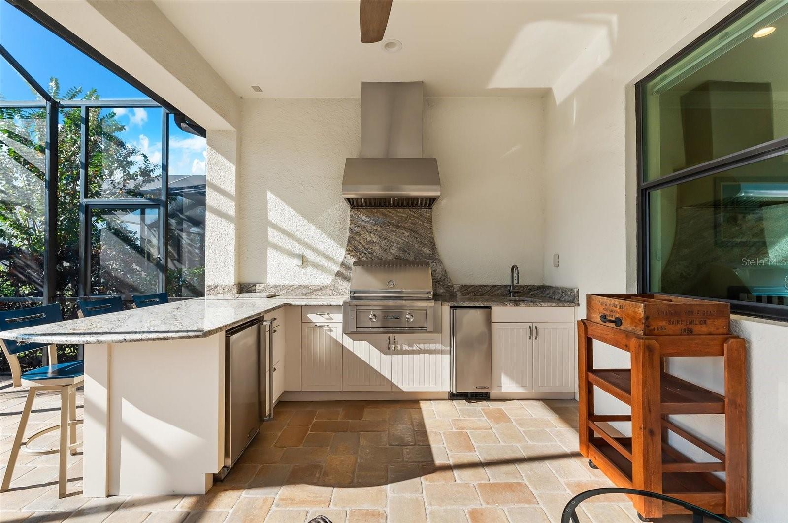 COUNTRY CLUB EAST AT LAKEWD RNCH VV2 - Residential