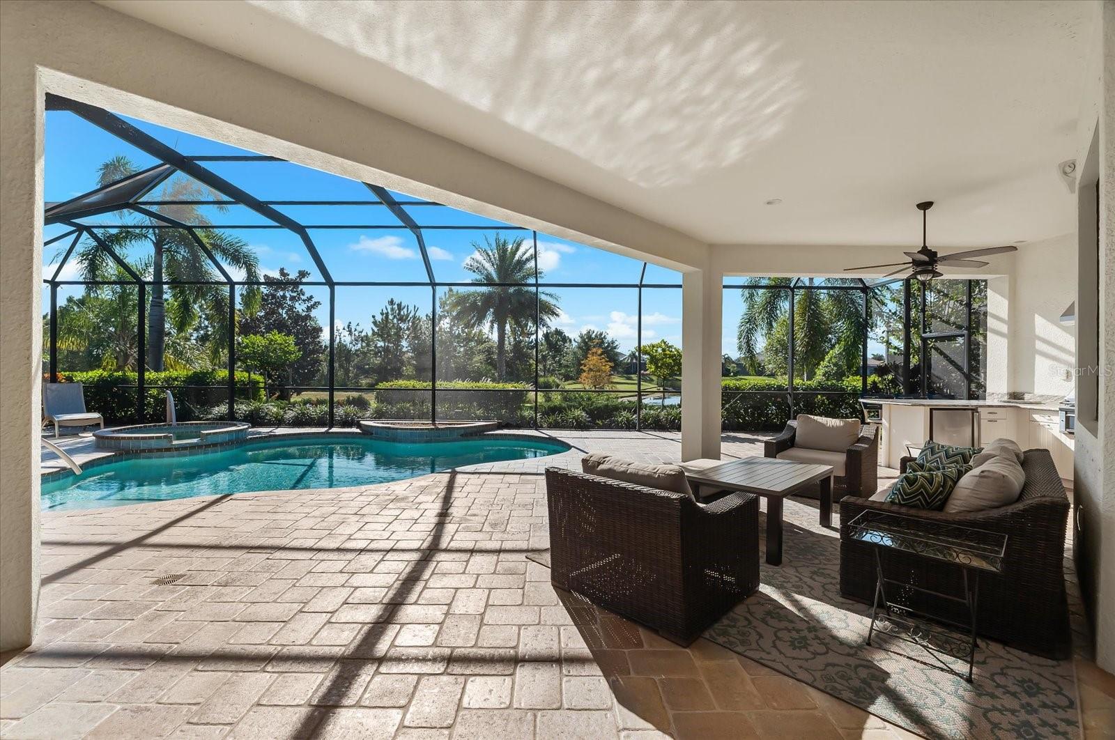 COUNTRY CLUB EAST AT LAKEWD RNCH VV2 - Residential