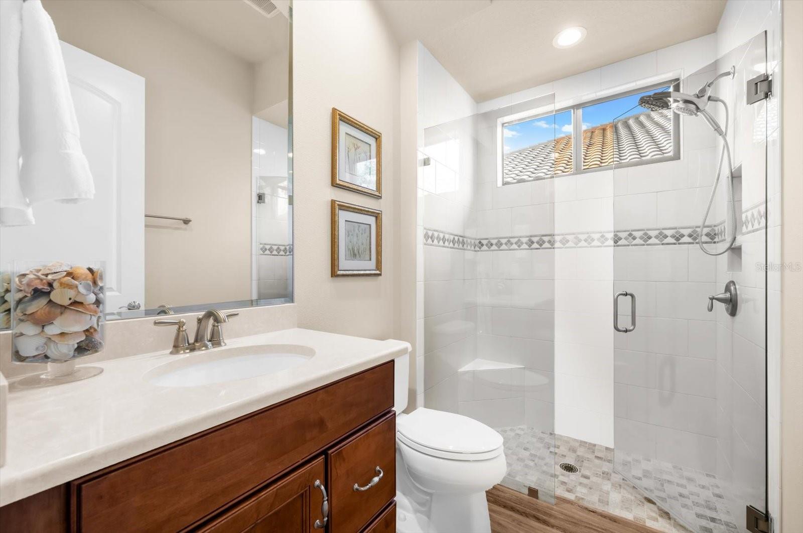 COUNTRY CLUB EAST AT LAKEWD RNCH VV2 - Residential