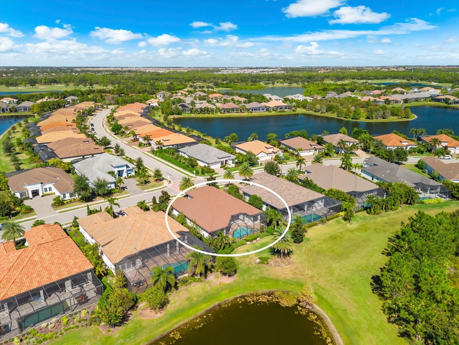 COUNTRY CLUB EAST AT LAKEWD RNCH VV2 - Residential