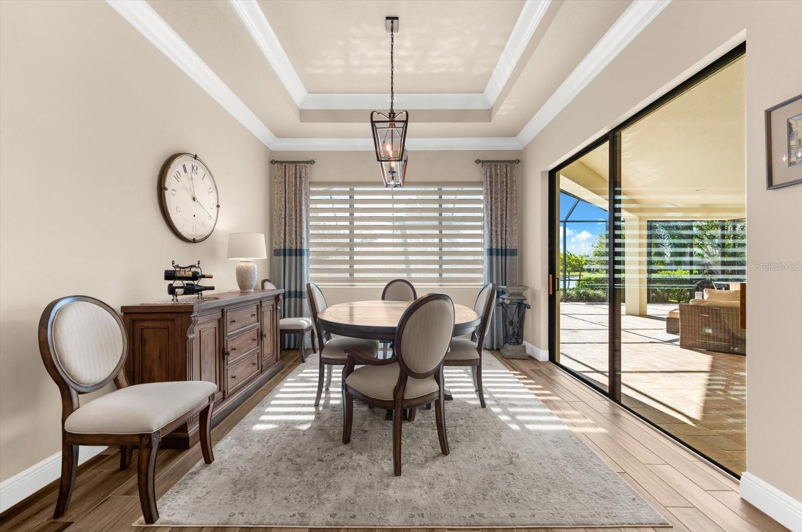 COUNTRY CLUB EAST AT LAKEWD RNCH VV2 - Residential