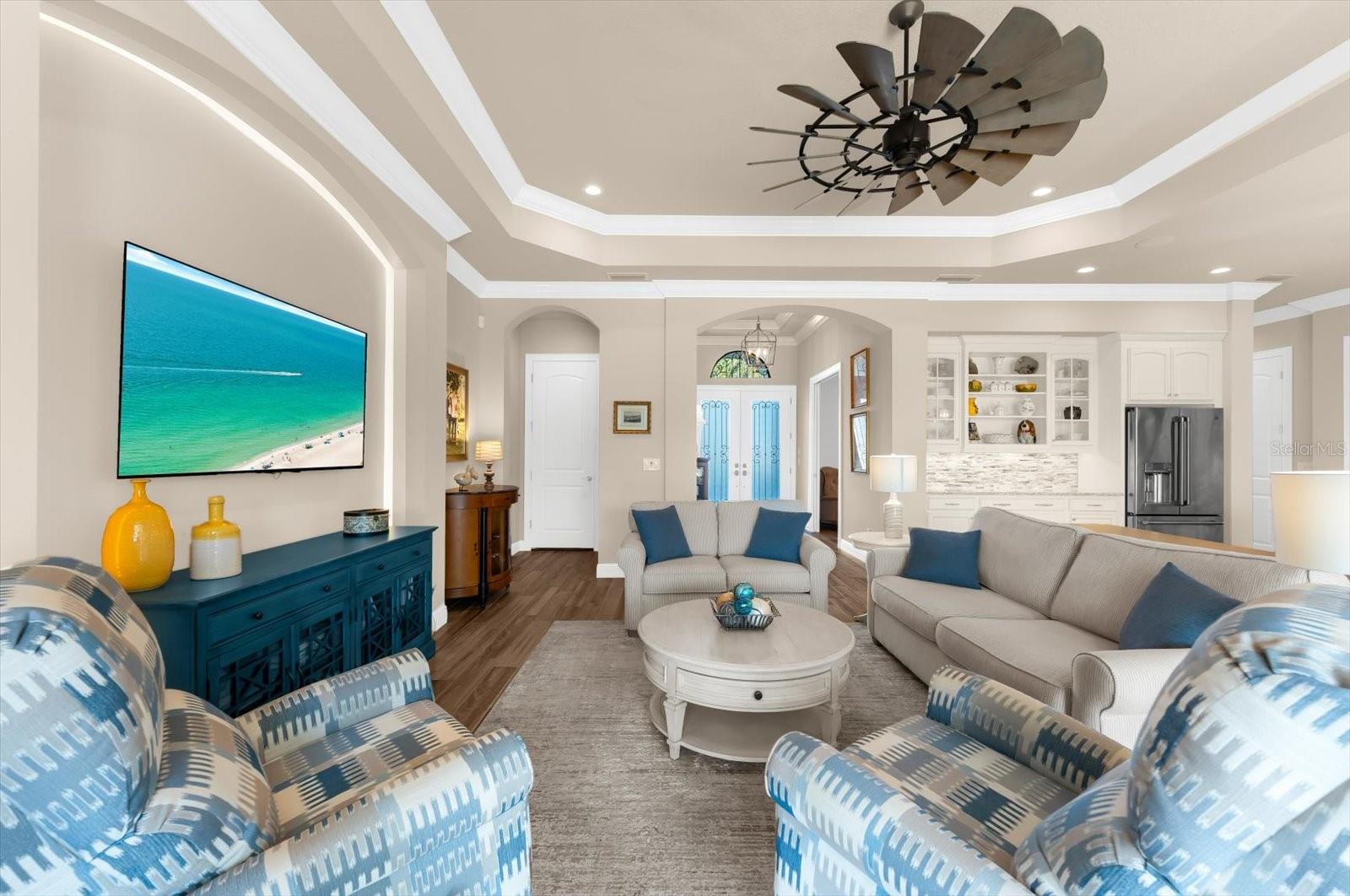 COUNTRY CLUB EAST AT LAKEWD RNCH VV2 - Residential