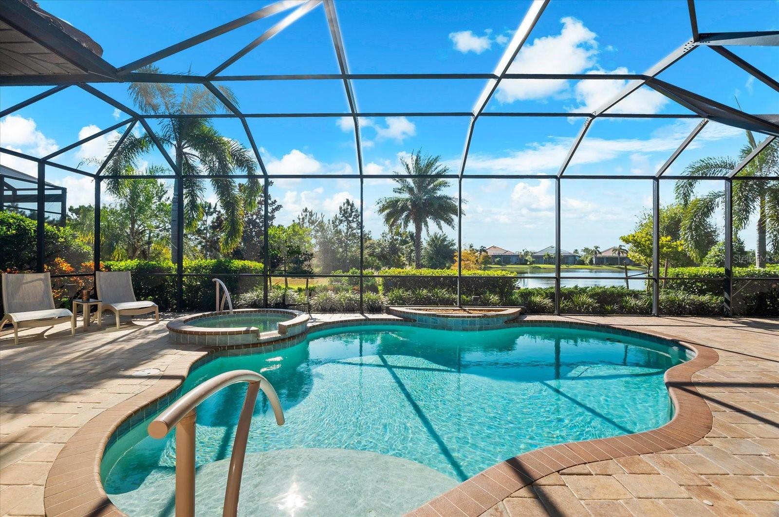 COUNTRY CLUB EAST AT LAKEWD RNCH VV2 - Residential