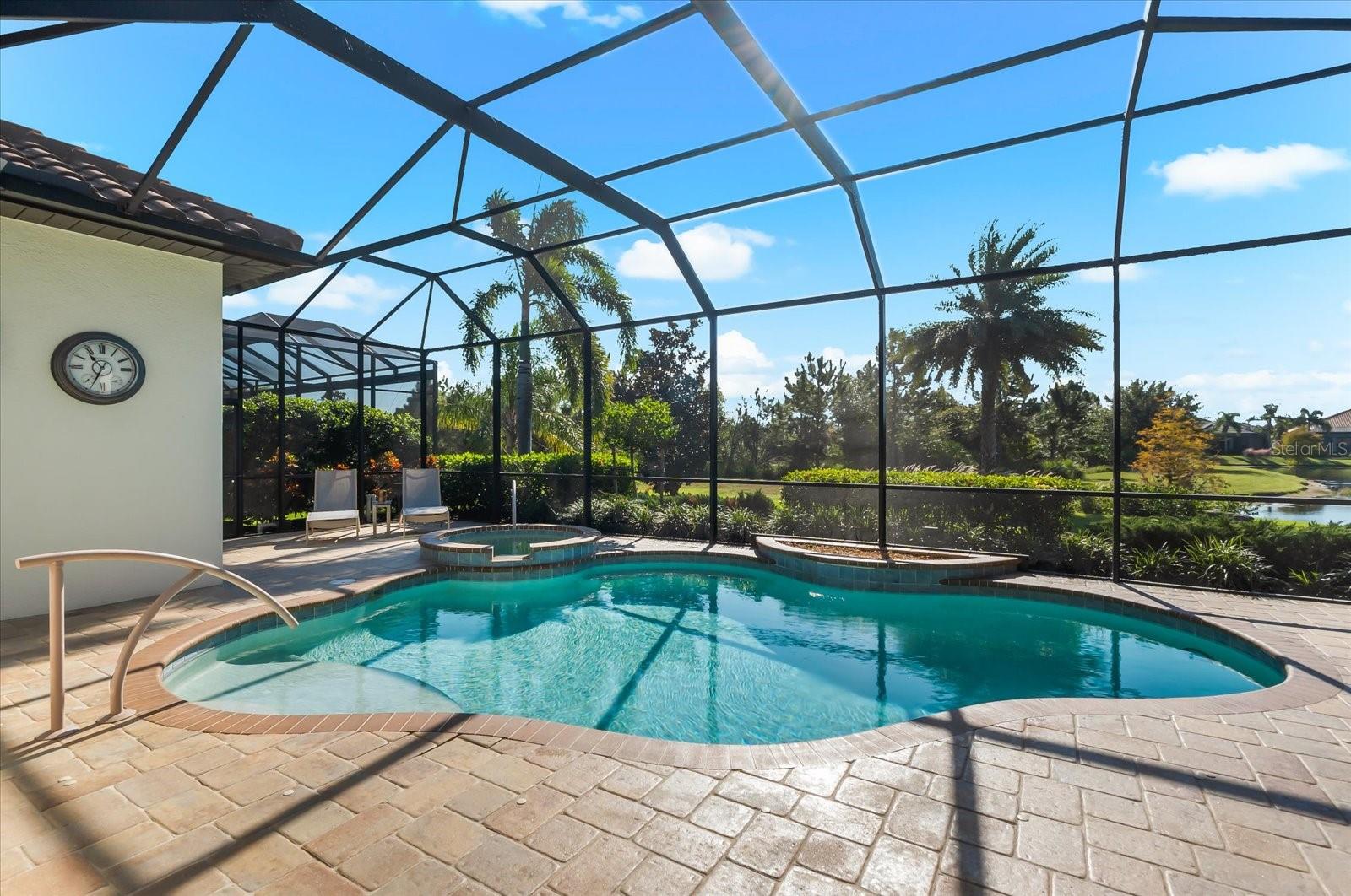 COUNTRY CLUB EAST AT LAKEWD RNCH VV2 - Residential