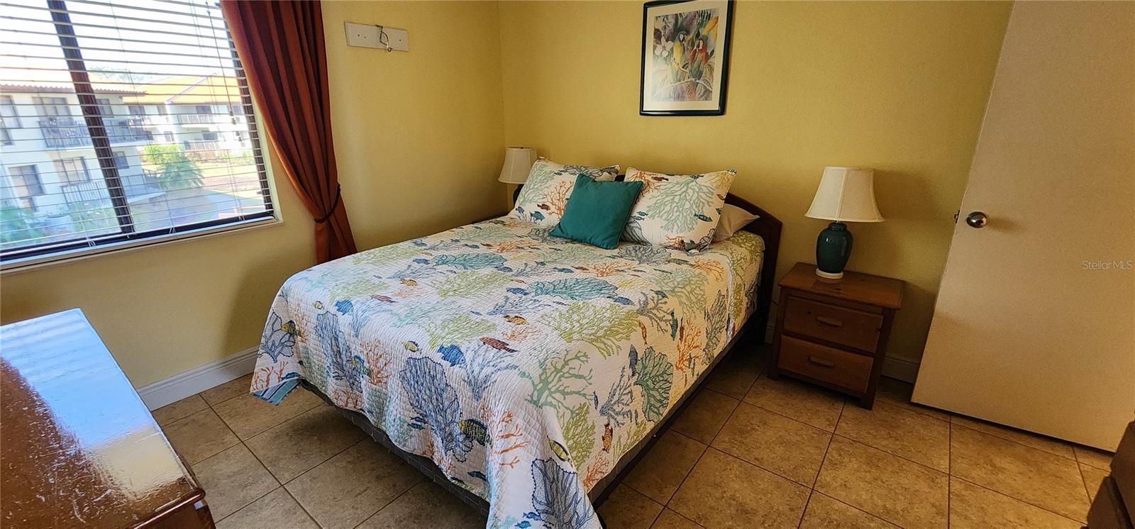 WANDER RESIDENCES OF TIERRA VERDE - Residential Lease