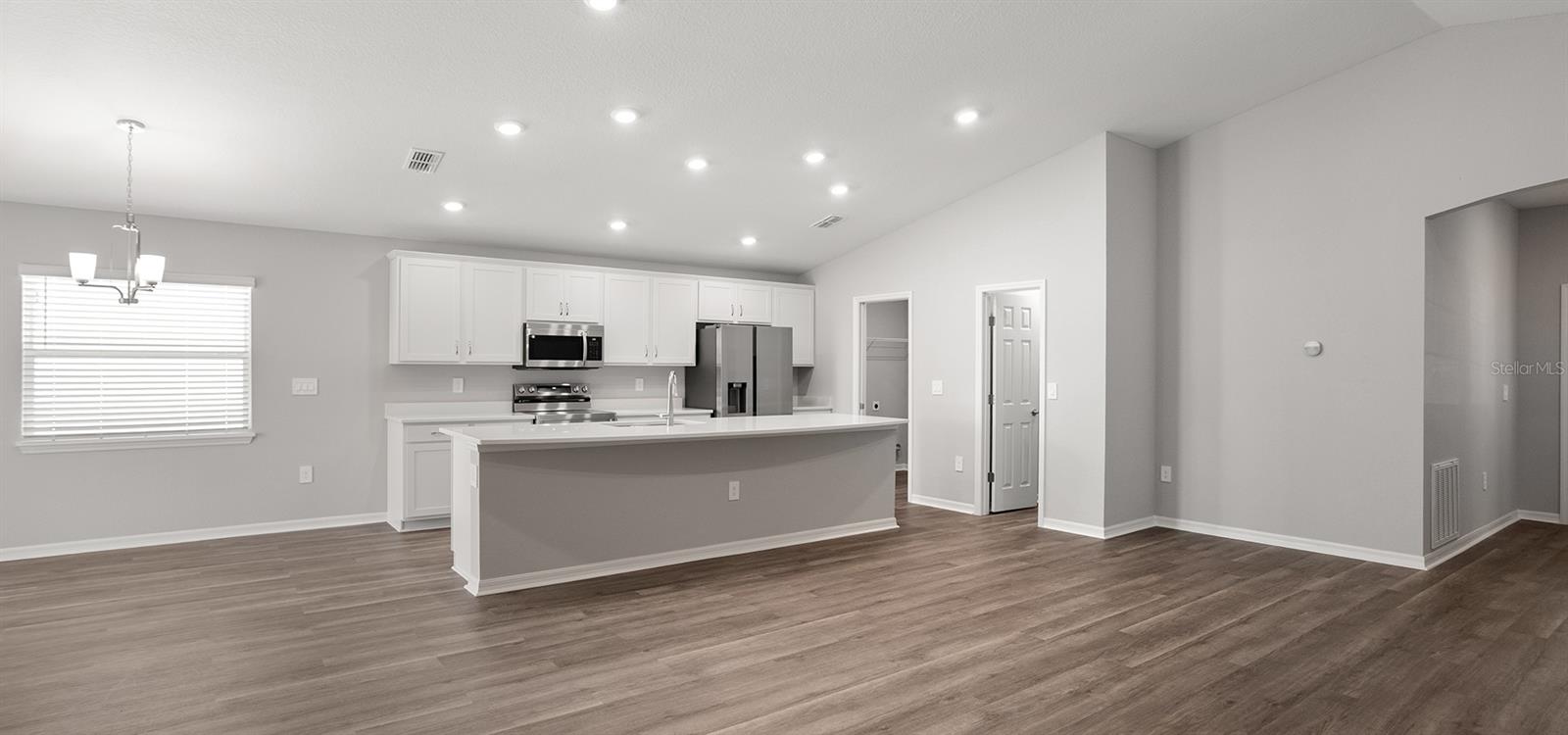 3111 LAUREL OAK LANE