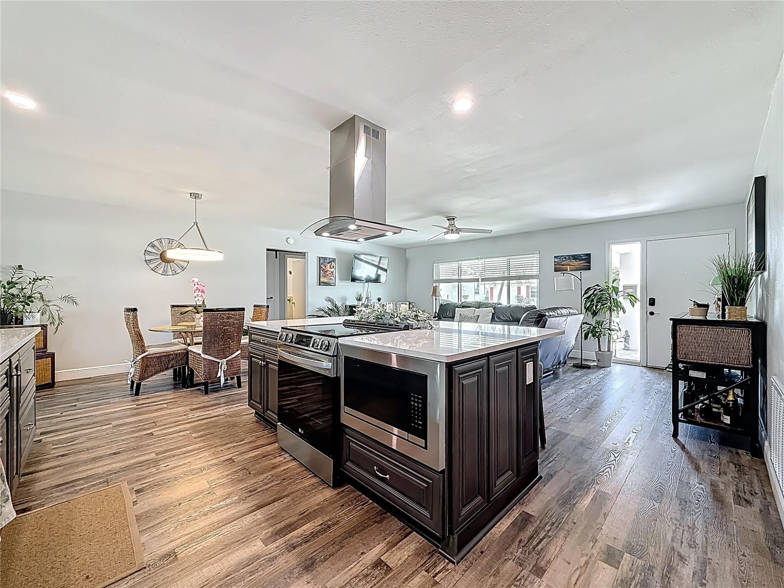 MAINLANDS OF TAMARAC BY THE GULF UNIT 4 CONDO - Residential