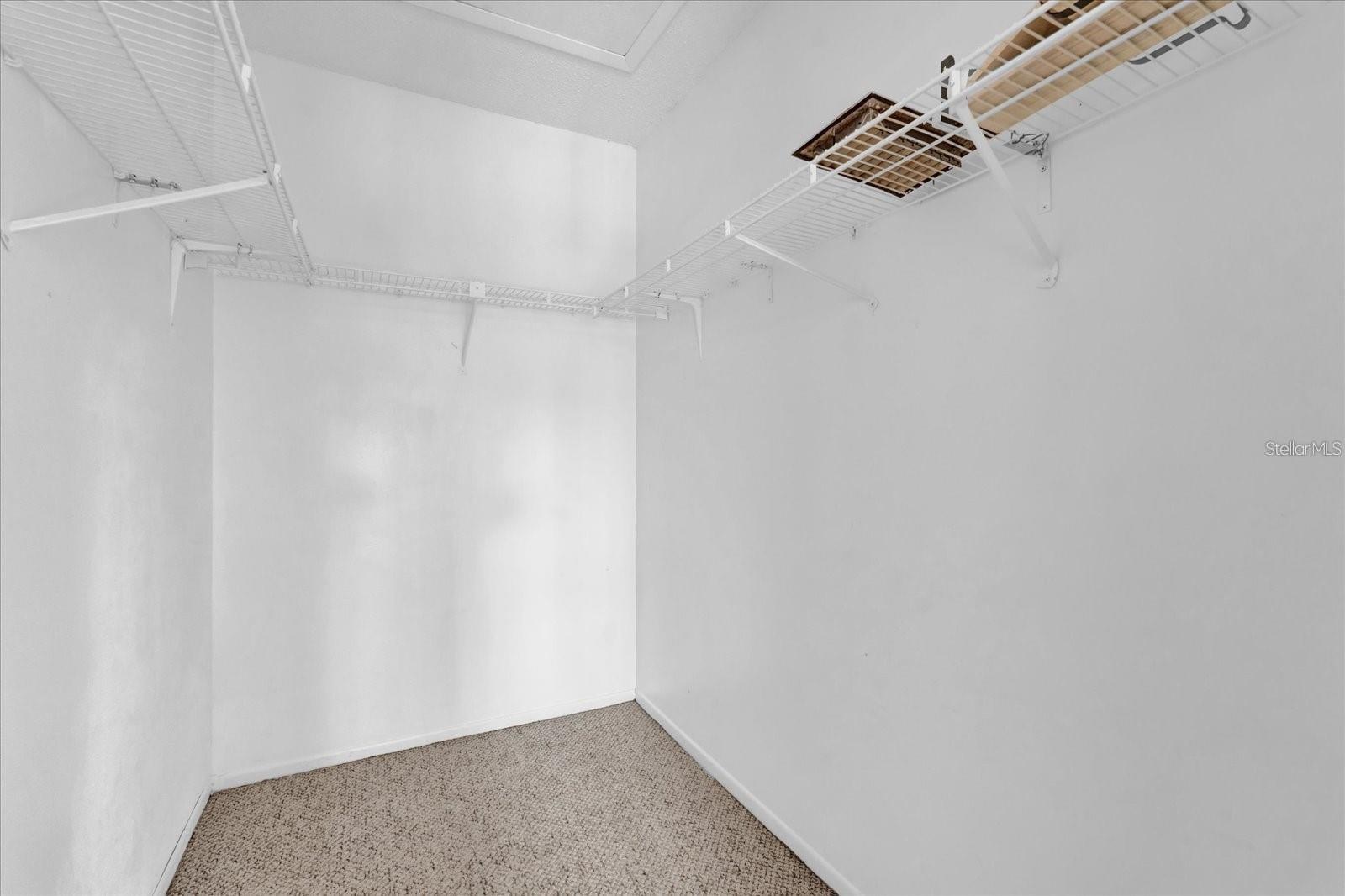 NORTHLAKE VILLAGE CONDO 5 - Residential