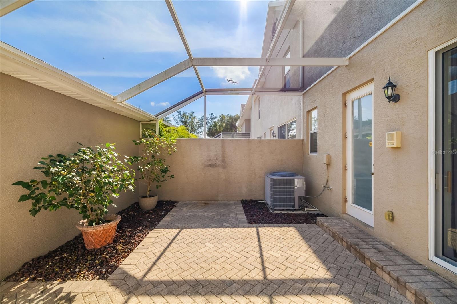 HARBORAGE ON BRADEN RIVER PH II - Residential