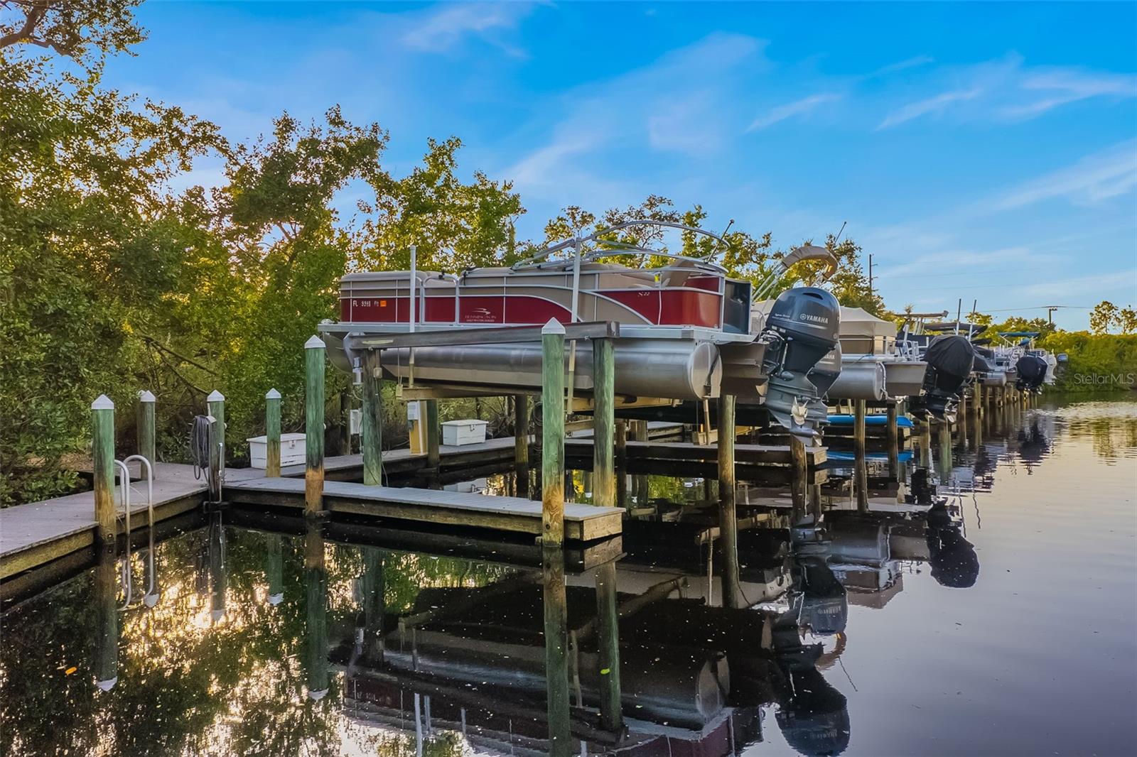 HARBORAGE ON BRADEN RIVER PH II - Residential