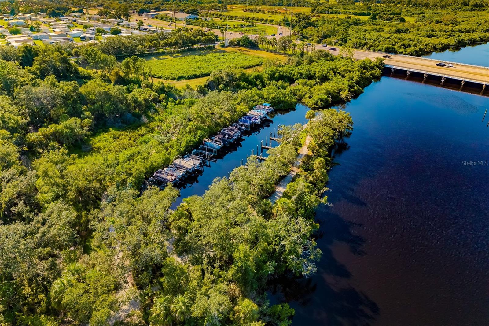 HARBORAGE ON BRADEN RIVER PH II - Residential