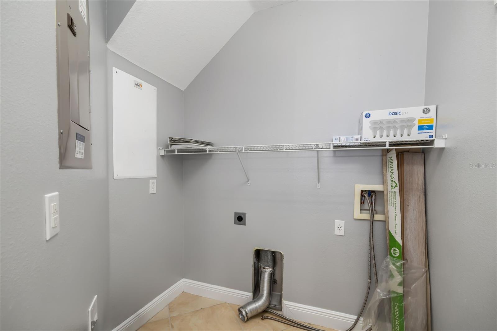 HARBORAGE ON BRADEN RIVER PH II - Residential