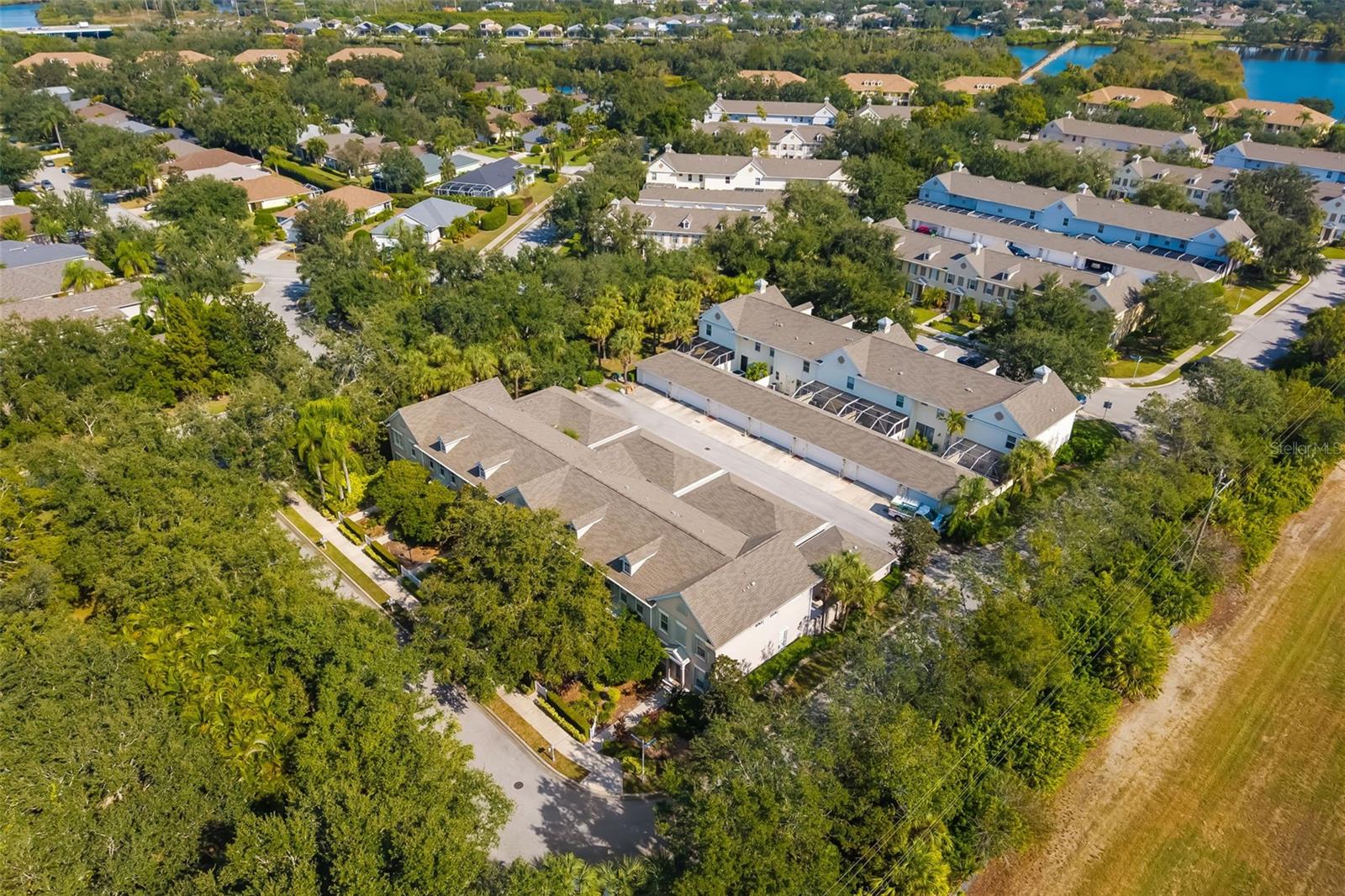 HARBORAGE ON BRADEN RIVER PH II - Residential