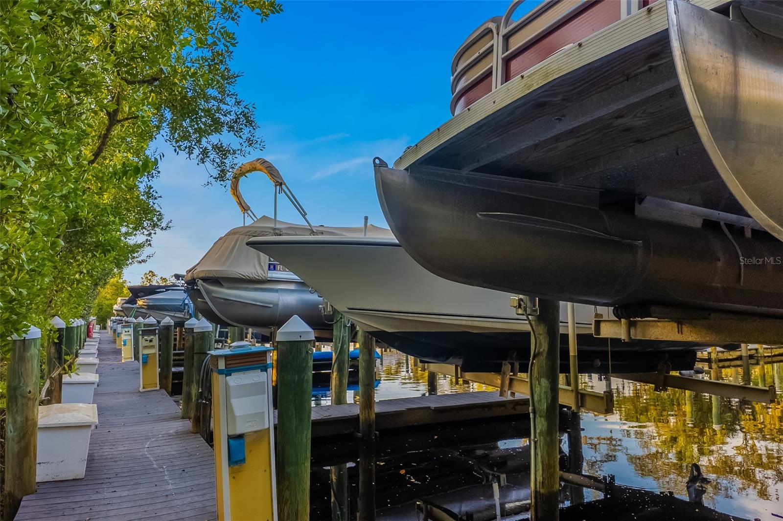 HARBORAGE ON BRADEN RIVER PH II - Residential