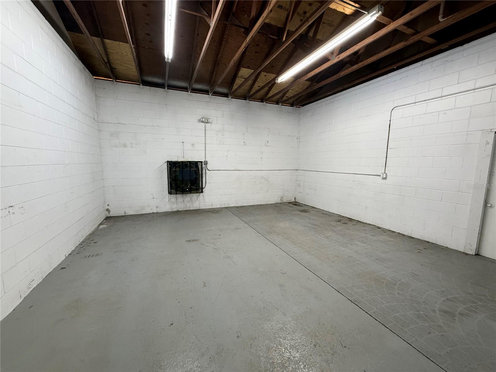 GEORGE S MAYO SUB/SILVER SPGS - Commercial Lease
