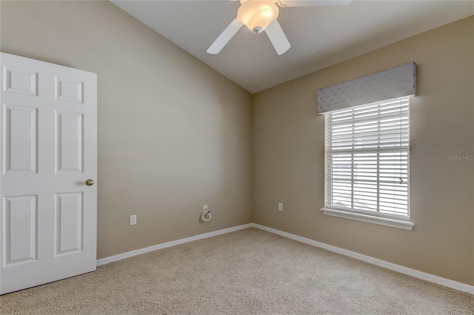 LITTLE CREEK - Residential Lease
