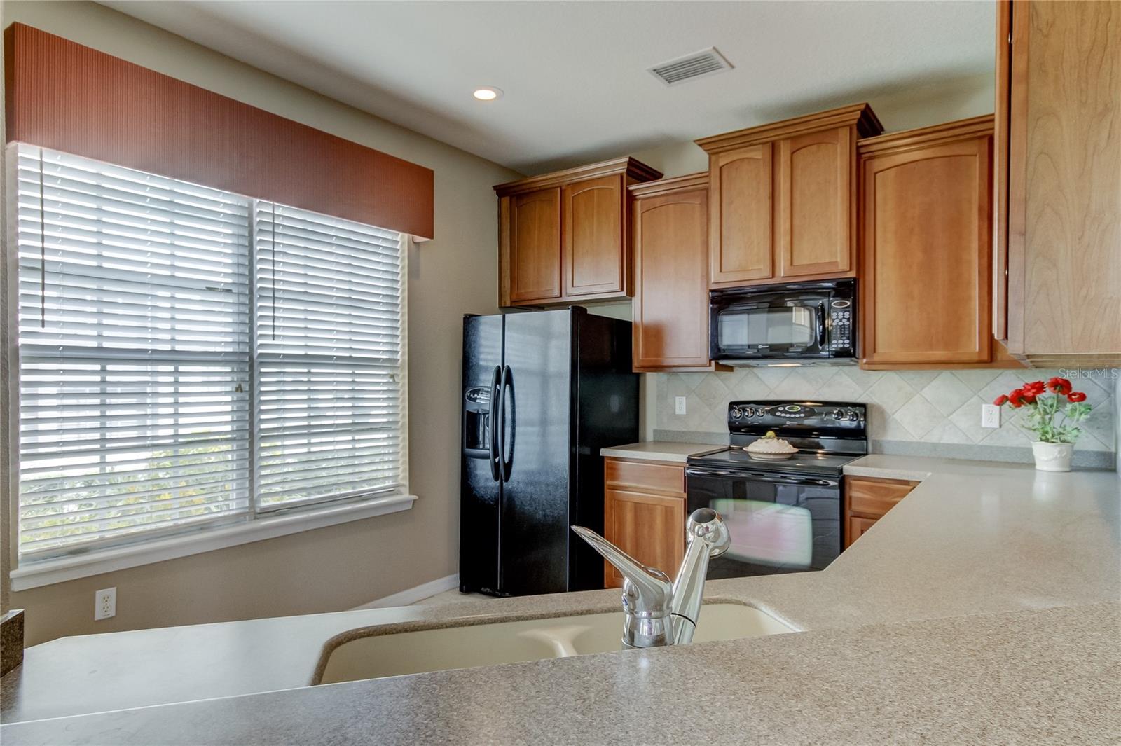 LITTLE CREEK - Residential Lease
