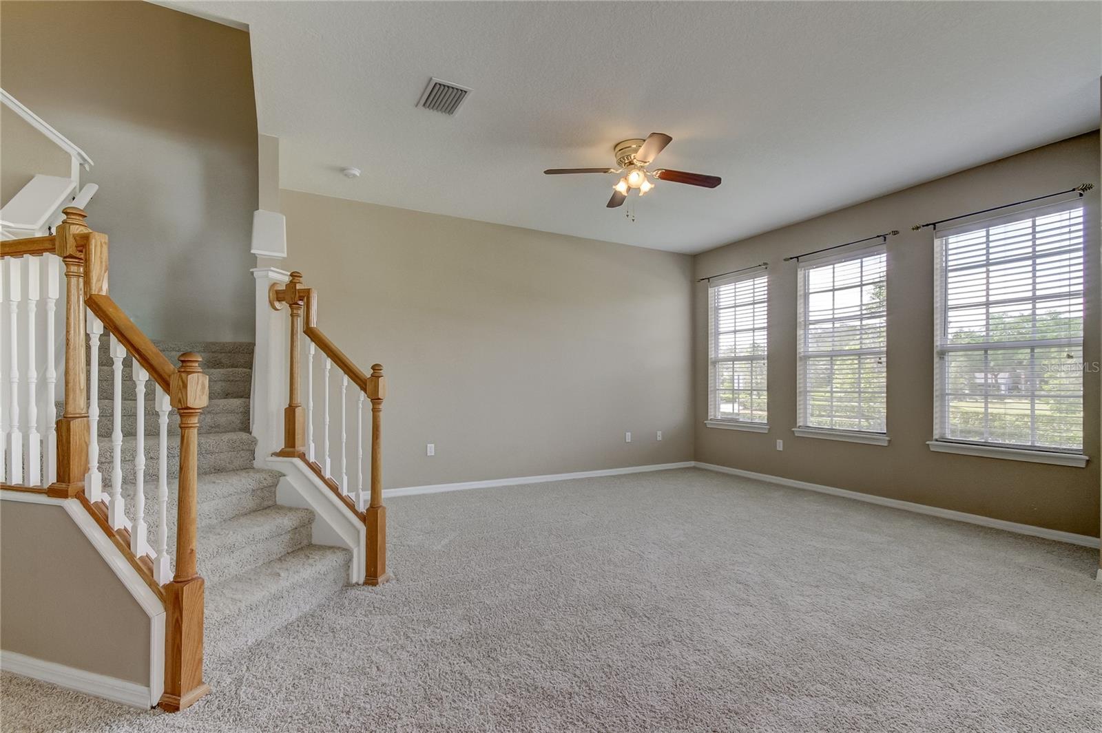 LITTLE CREEK - Residential Lease