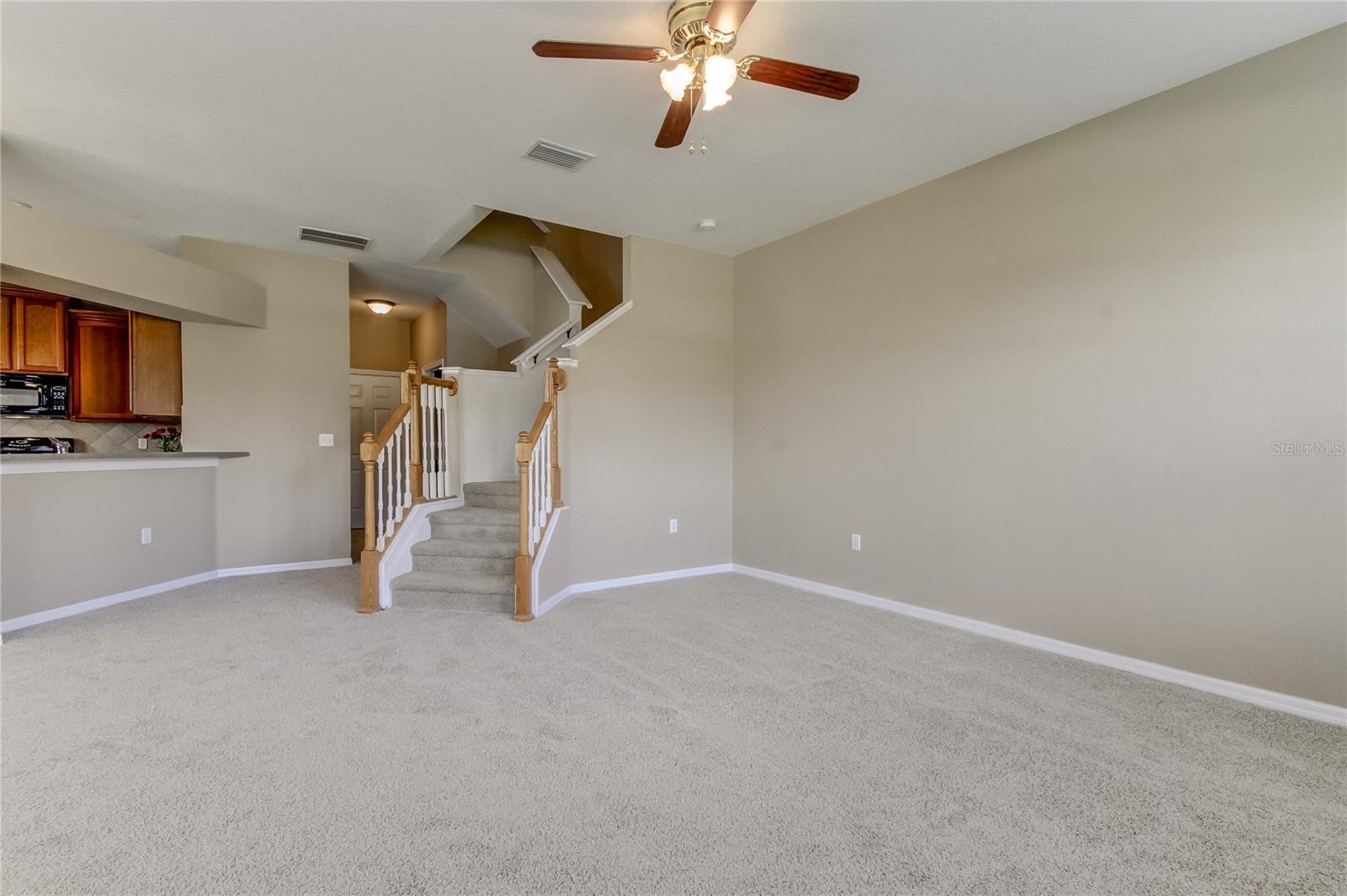 LITTLE CREEK - Residential Lease