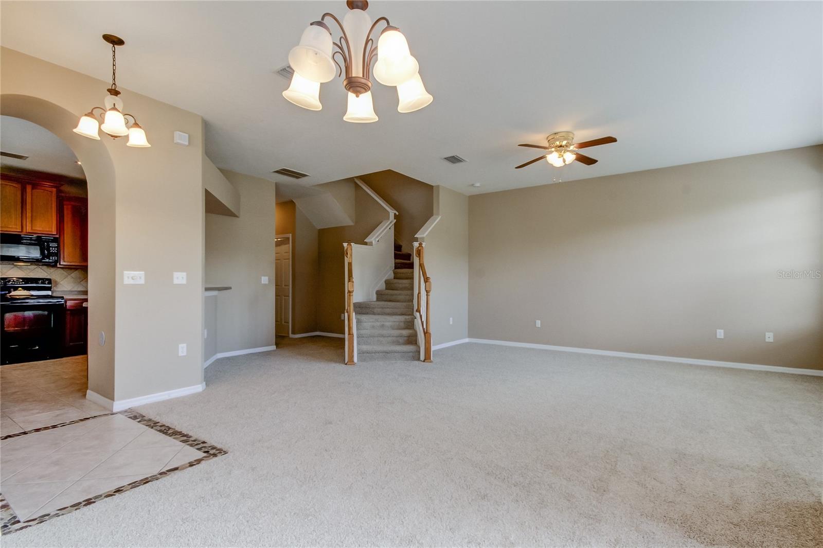LITTLE CREEK - Residential Lease
