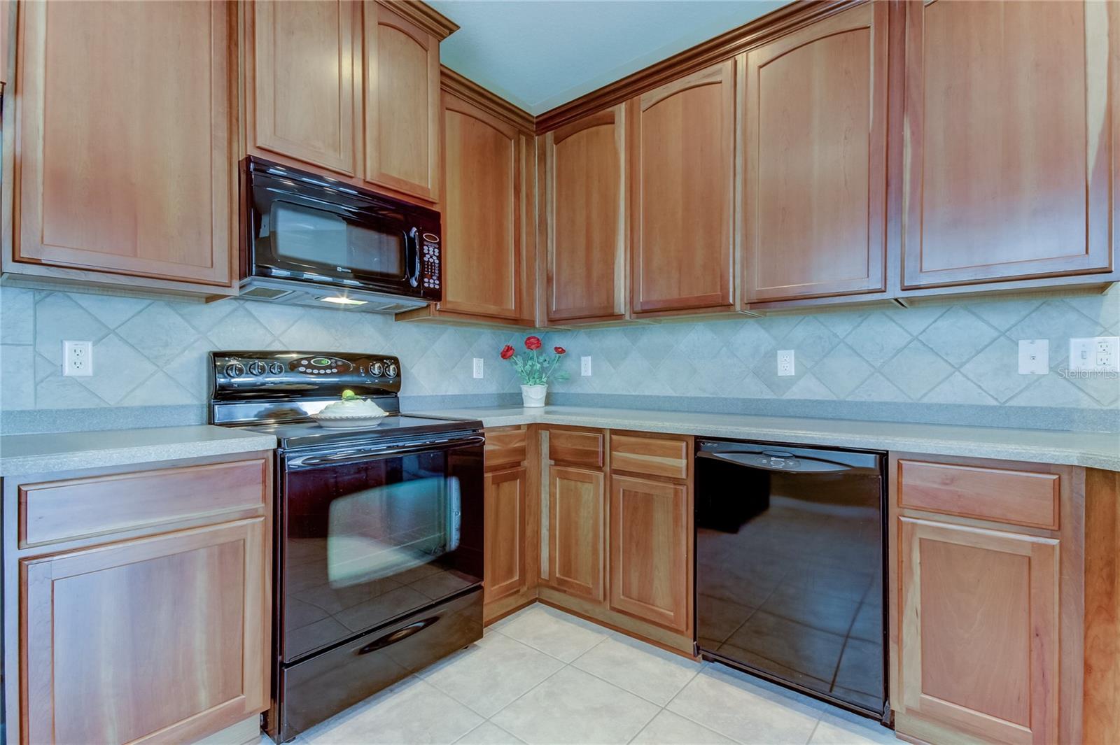 LITTLE CREEK - Residential Lease