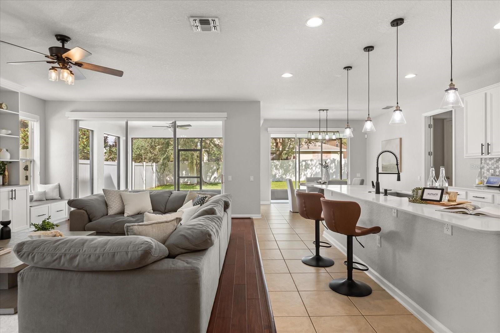 LAKE SAWYER SOUTH PH 01 - Residential