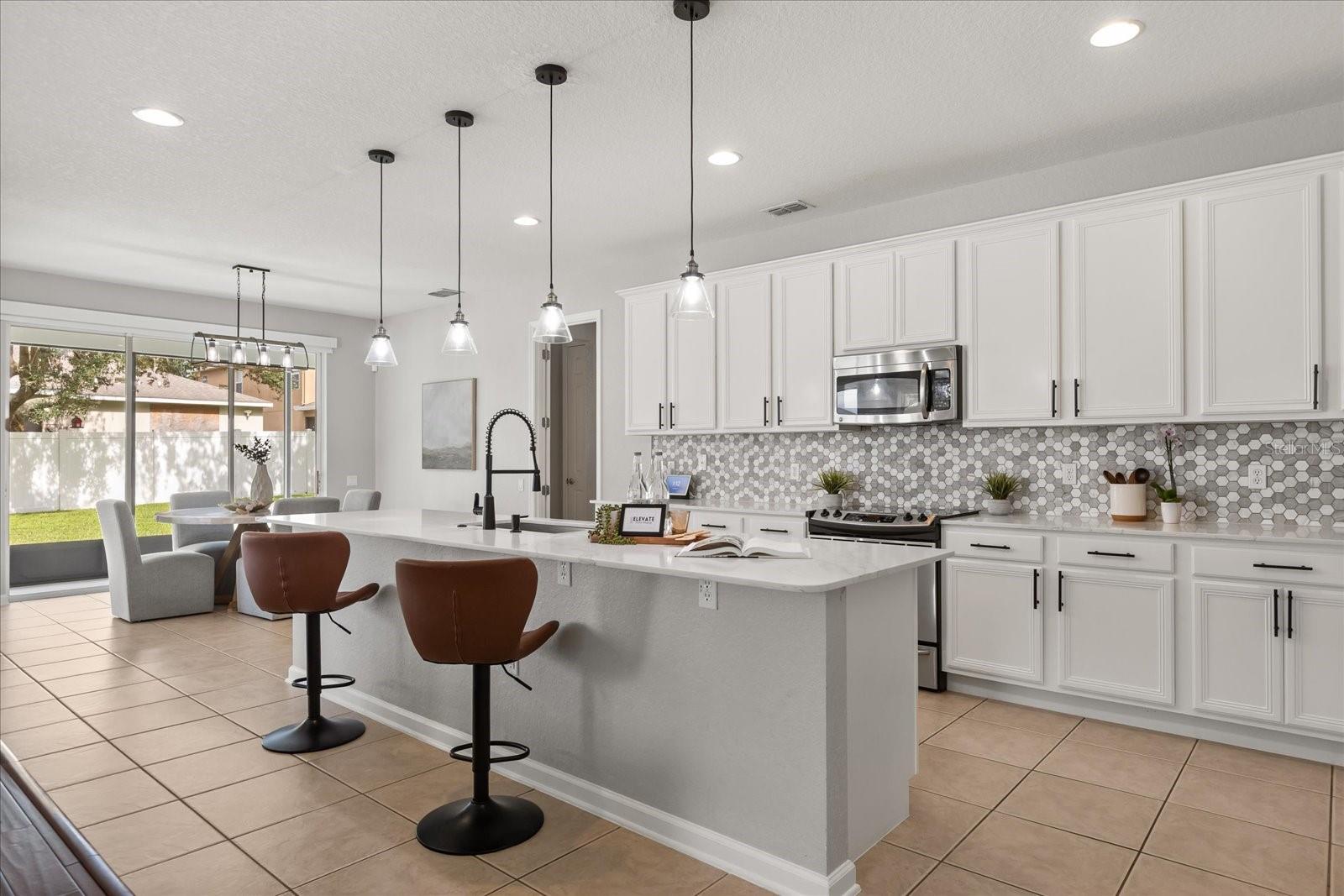 LAKE SAWYER SOUTH PH 01 - Residential