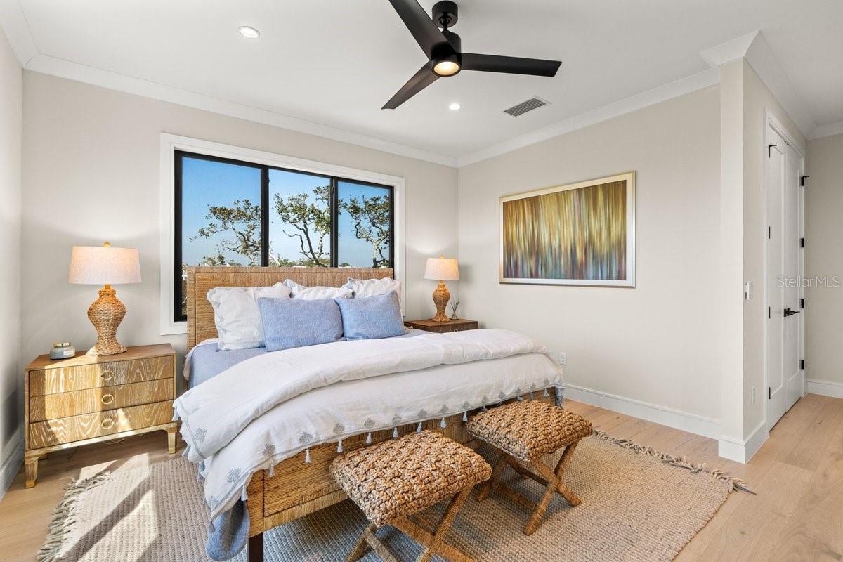 CALLALISA LAND CONDO - Residential