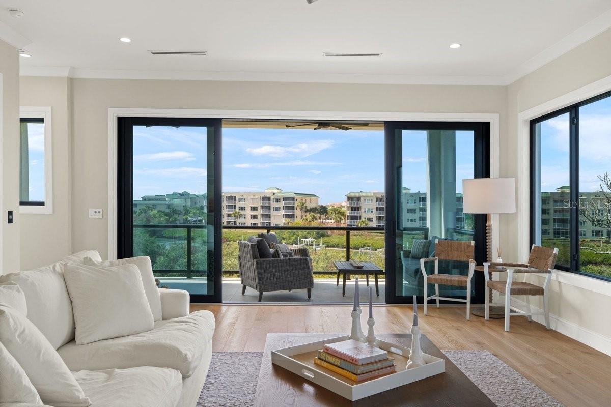 CALLALISA LAND CONDO - Residential