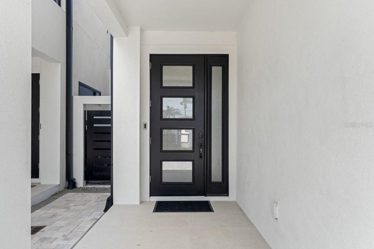 CALLALISA LAND CONDO - Residential