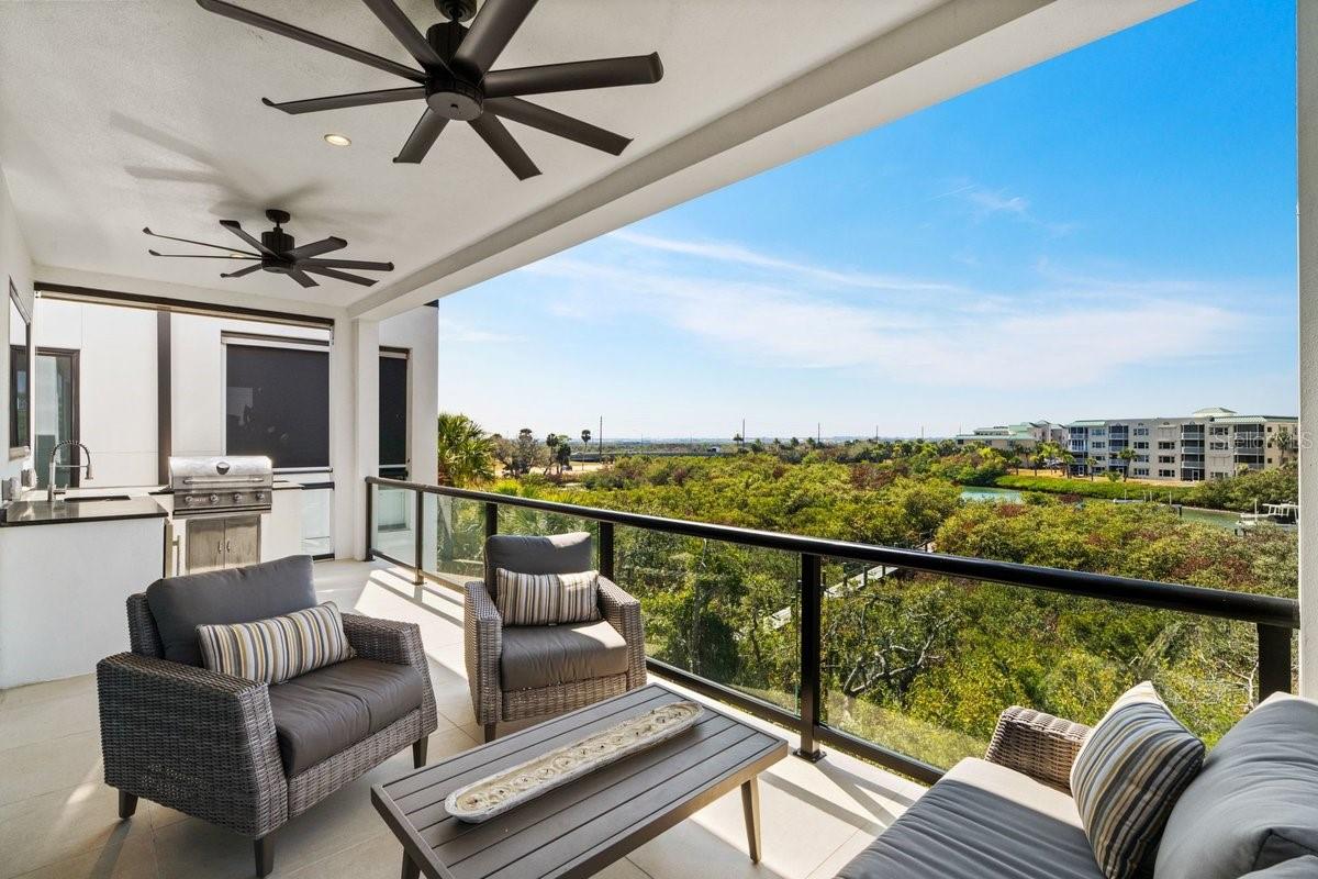 CALLALISA LAND CONDO - Residential