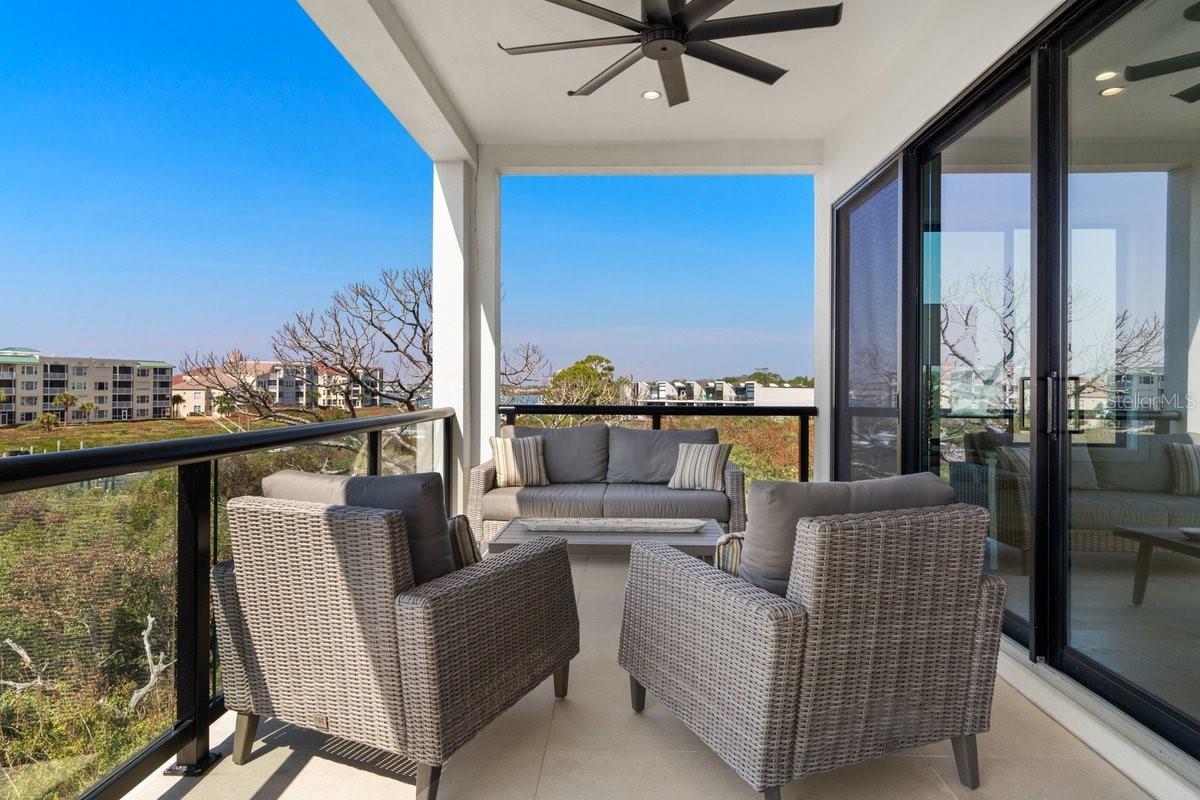 CALLALISA LAND CONDO - Residential