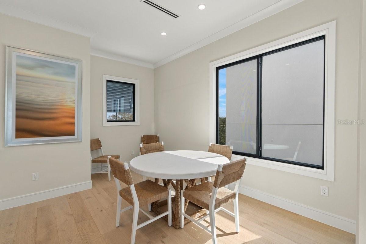 CALLALISA LAND CONDO - Residential