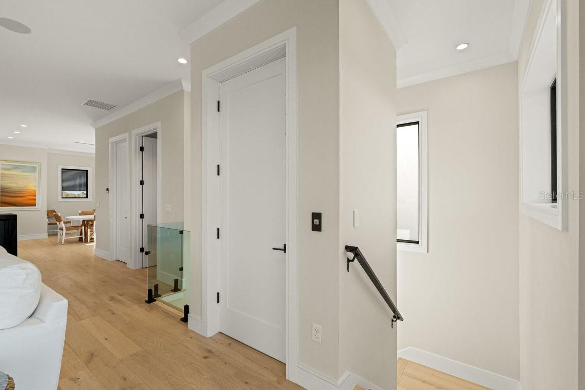 CALLALISA LAND CONDO - Residential