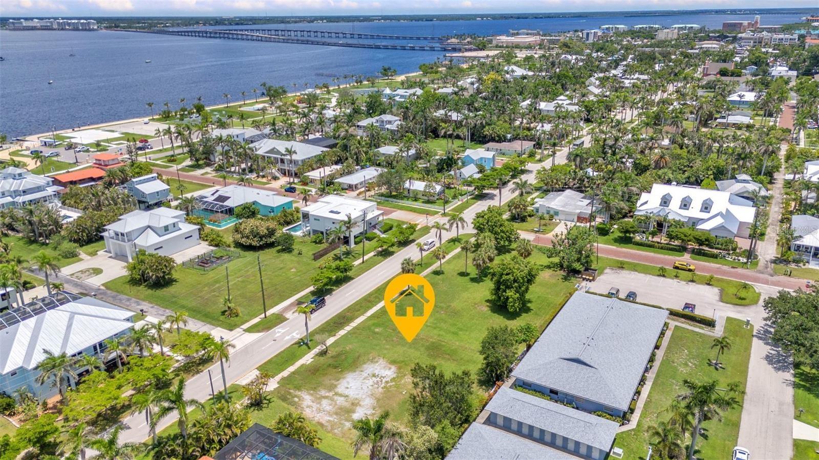 PUNTA GORDA - Residential