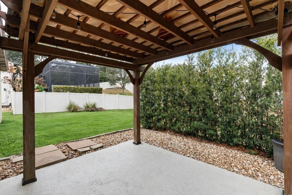 Photo of 20913 Sullivan Ranch Boulevard, Mount Dora, FL 32757 (MLS # G5108576)