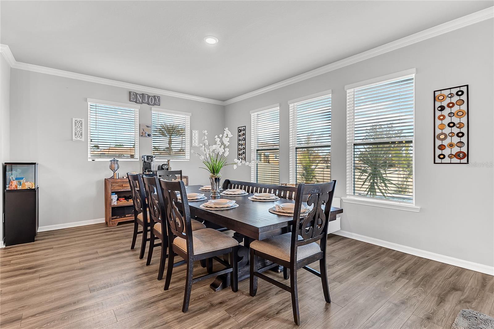 JOHNS LAKE LNDG PH 6 - Residential