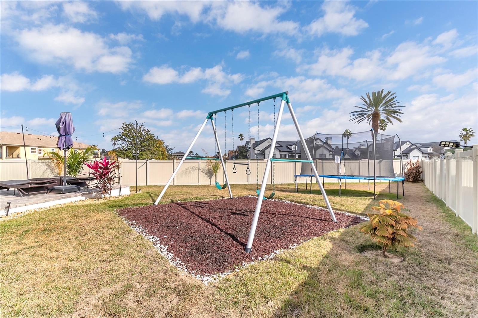 JOHNS LAKE LNDG PH 6 - Residential