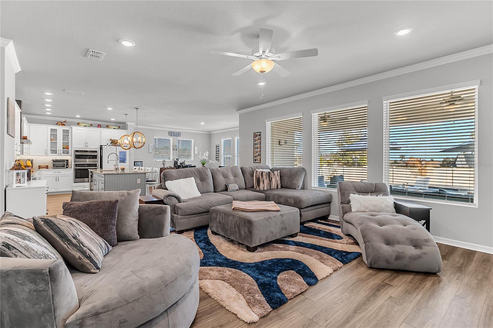 JOHNS LAKE LNDG PH 6 - Residential