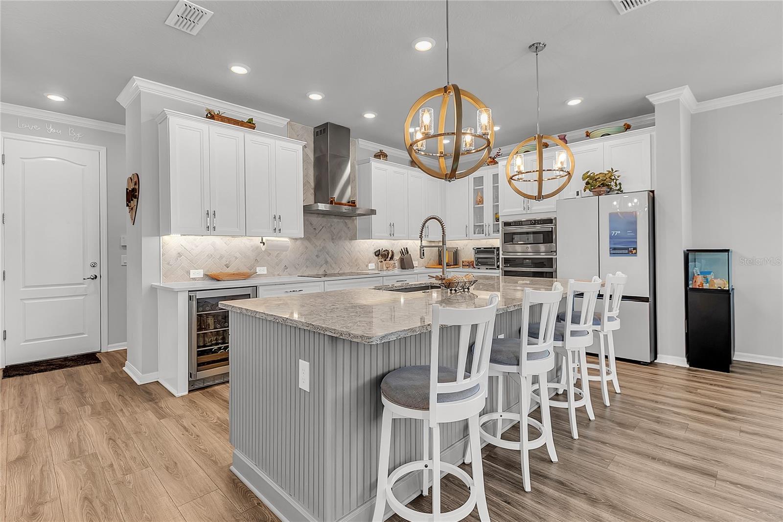 JOHNS LAKE LNDG PH 6 - Residential