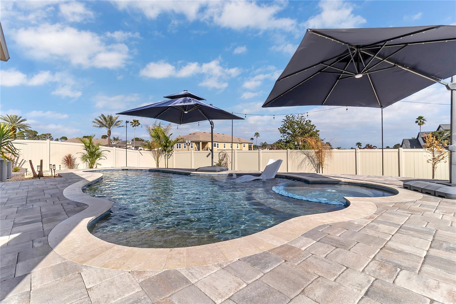 JOHNS LAKE LNDG PH 6 - Residential