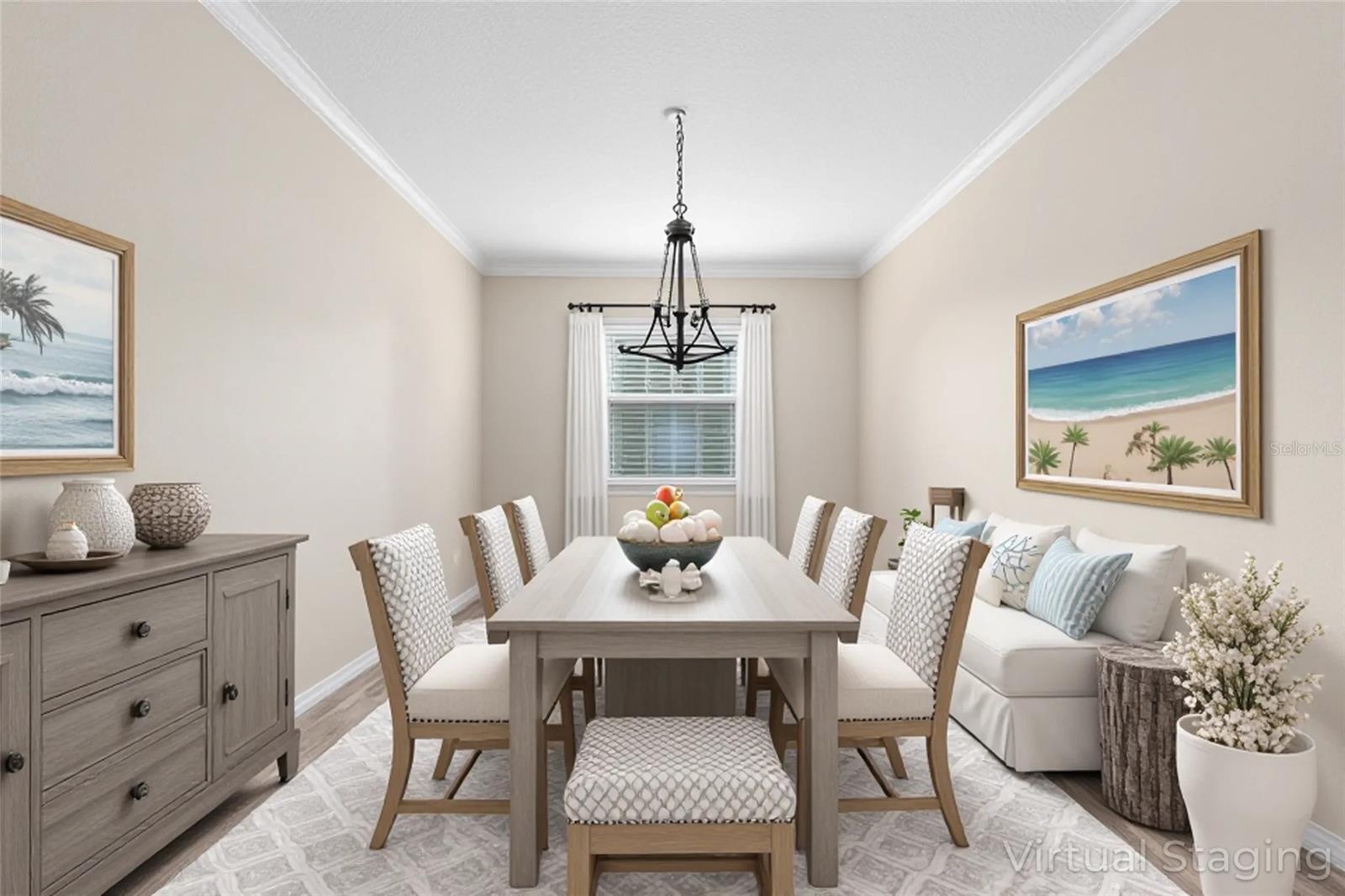 ON TOP OF THE WORLD / WINDSOR - Residential