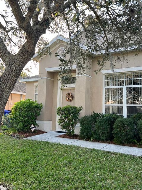 A home in KISSIMMEE