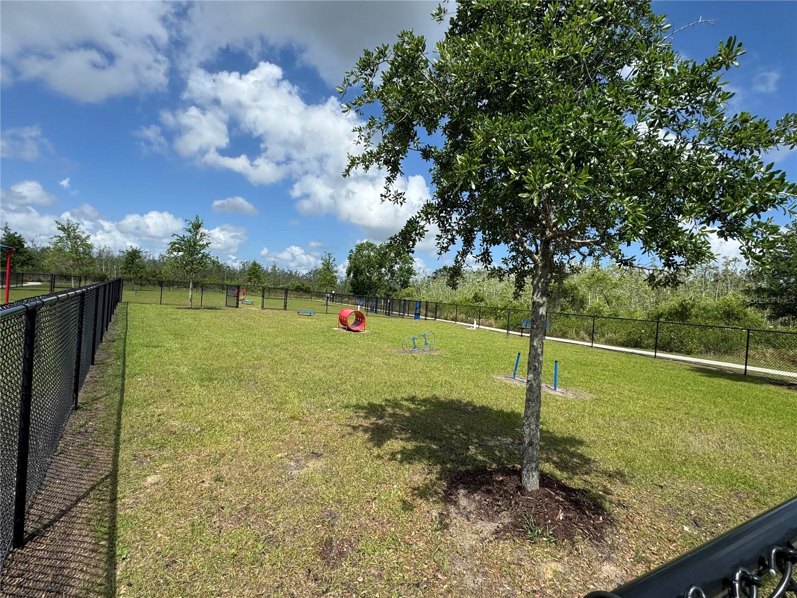 HAMMOCK RESERVE - Residential Lease