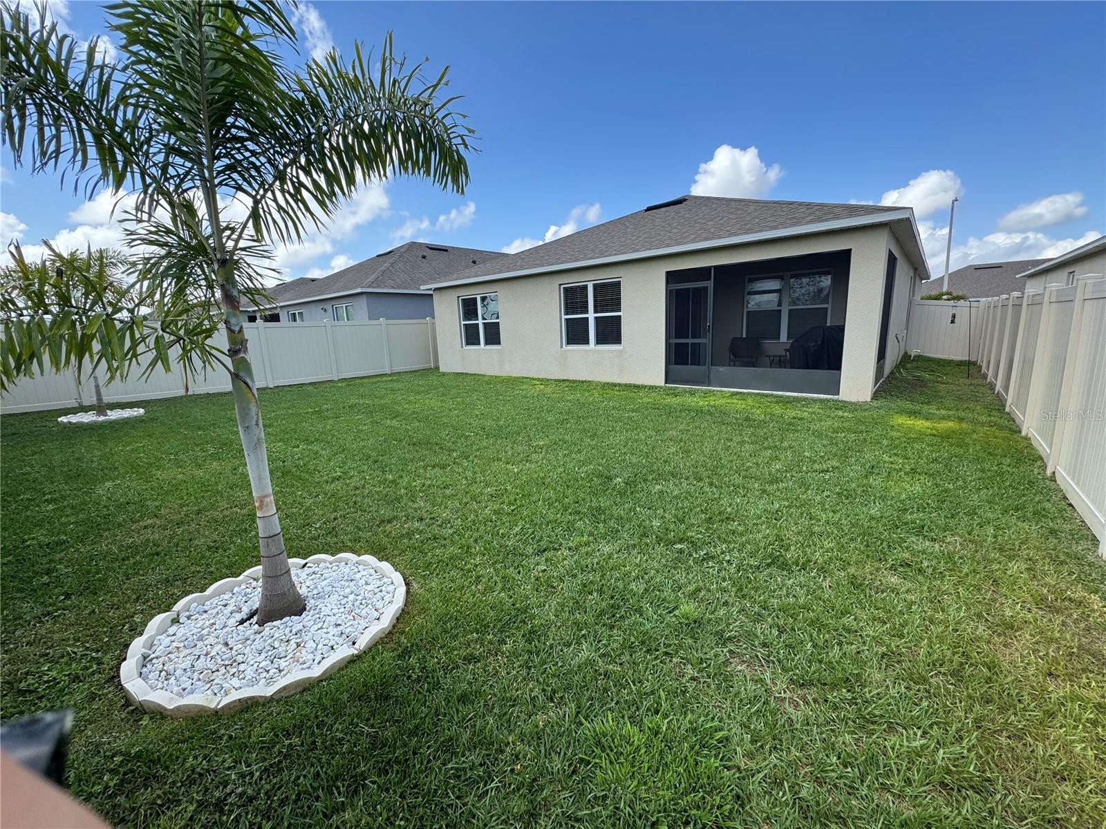 HAMMOCK RESERVE - Residential Lease