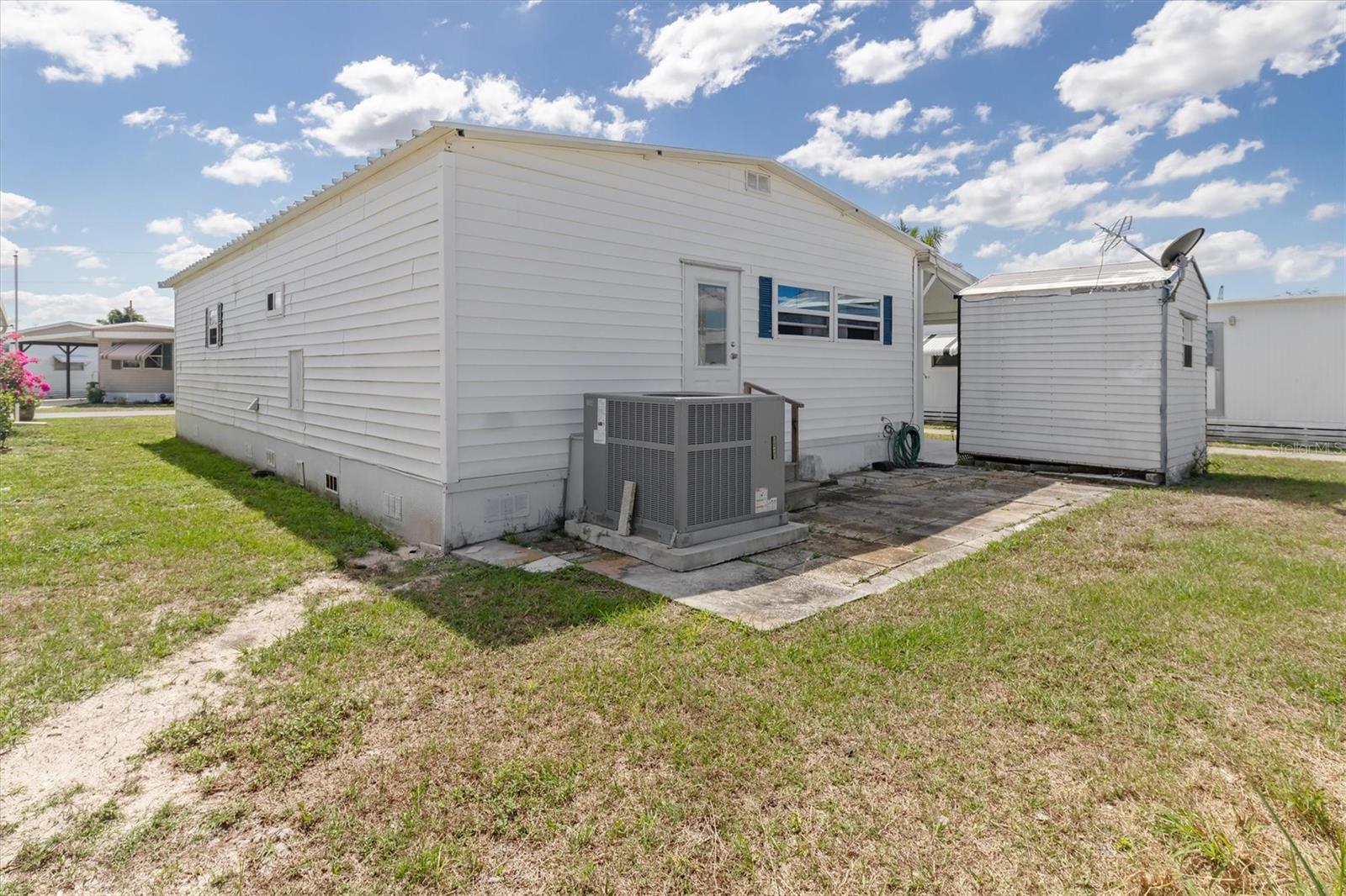 LAZY LAGOON MOB HME PARK COOP - Residential