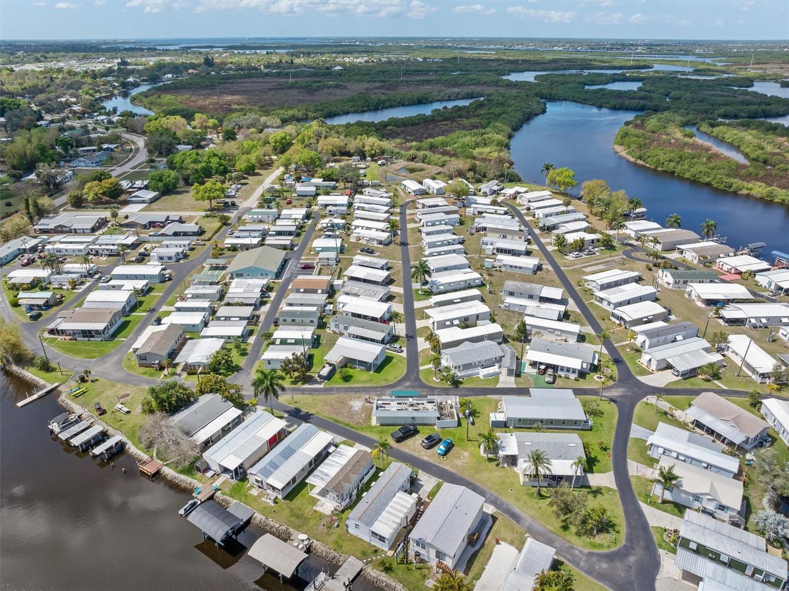 LAZY LAGOON MOB HME PARK COOP - Residential